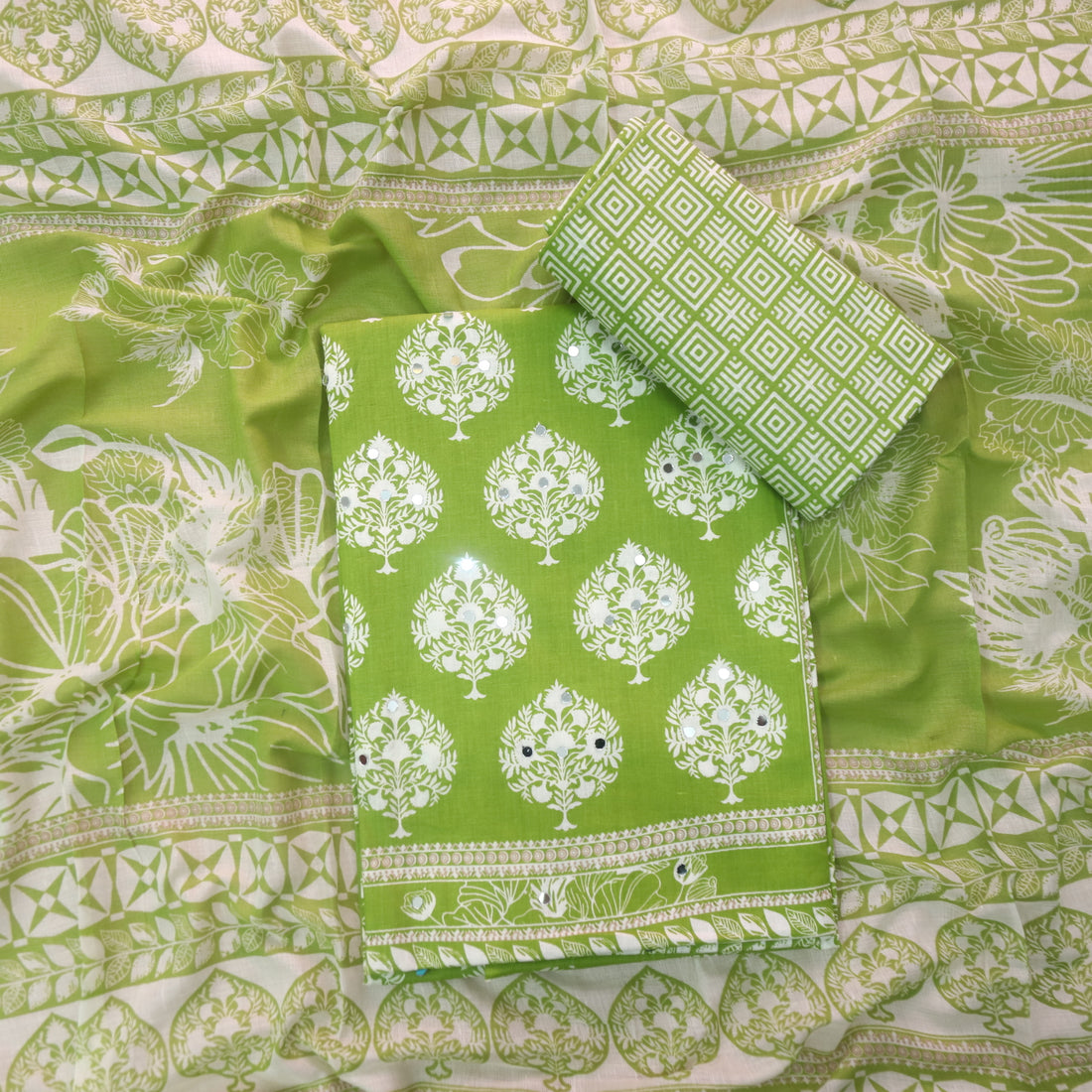 Farheen Garden Green Floral Printed with Mirror Work Cotton Suit Set