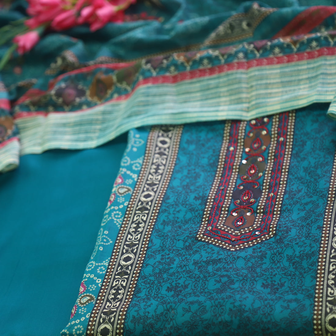 Reshmi Cerulean Teal Thread Weaved in Bandhani Printed Cotton Suit Set