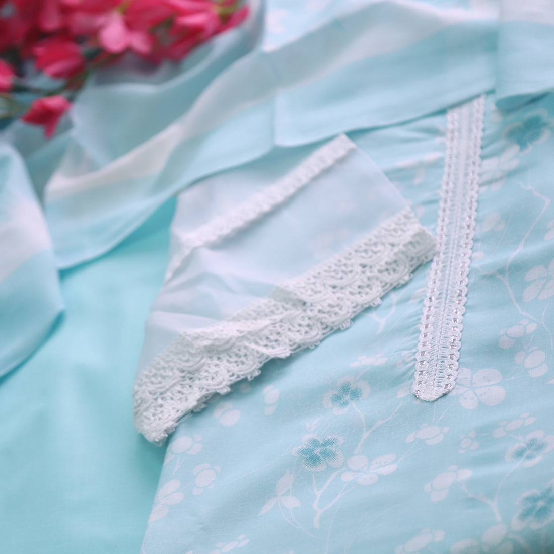 Zulfaa Aqua Blue Neck Lace Work Neck and Hem Floral Printed Cotton Suit Set
