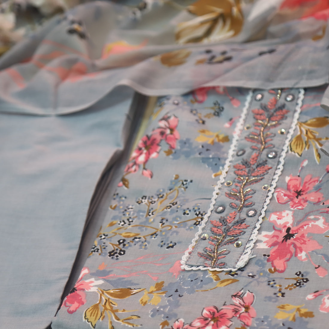 Reshmi Fossil Grey Lace with Kardana Work Floral Printed Cotton Suit Set