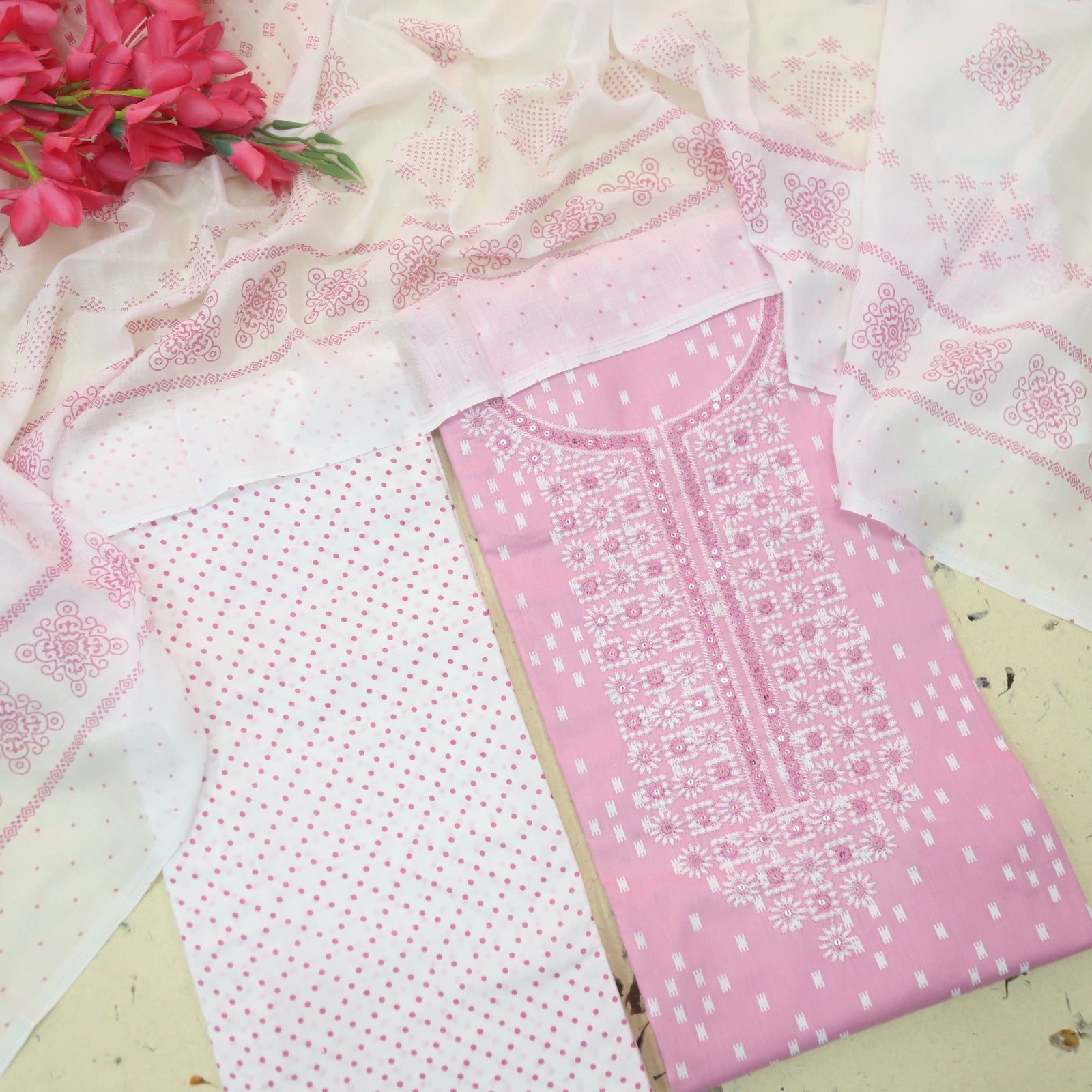 Reshmi Baby Pink Thread Embroidered Neck Work Printed Cotton Suit Set-D1