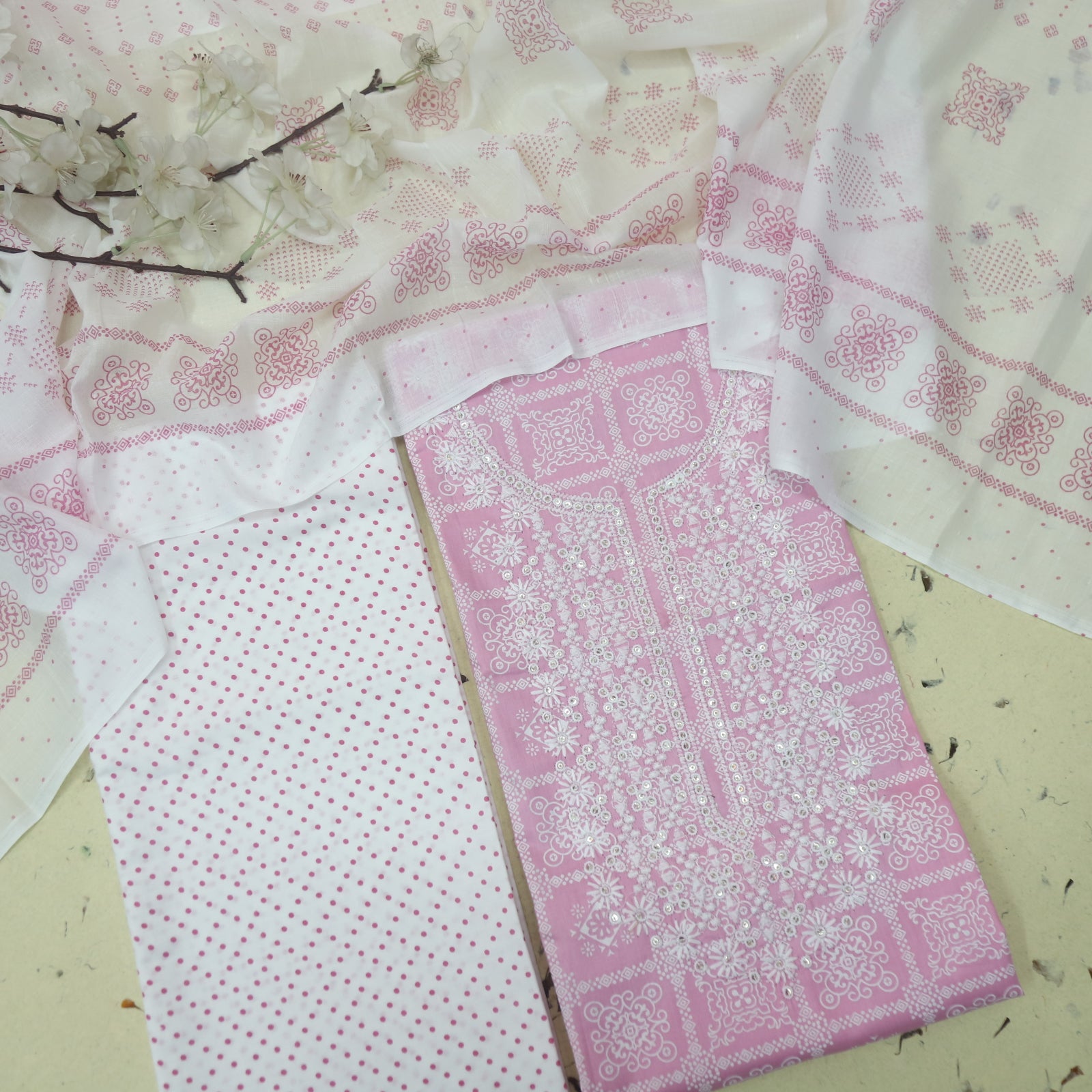 Reshmi Baby Pink Thread Embroidered Neck Work Printed Cotton Suit Set-D4