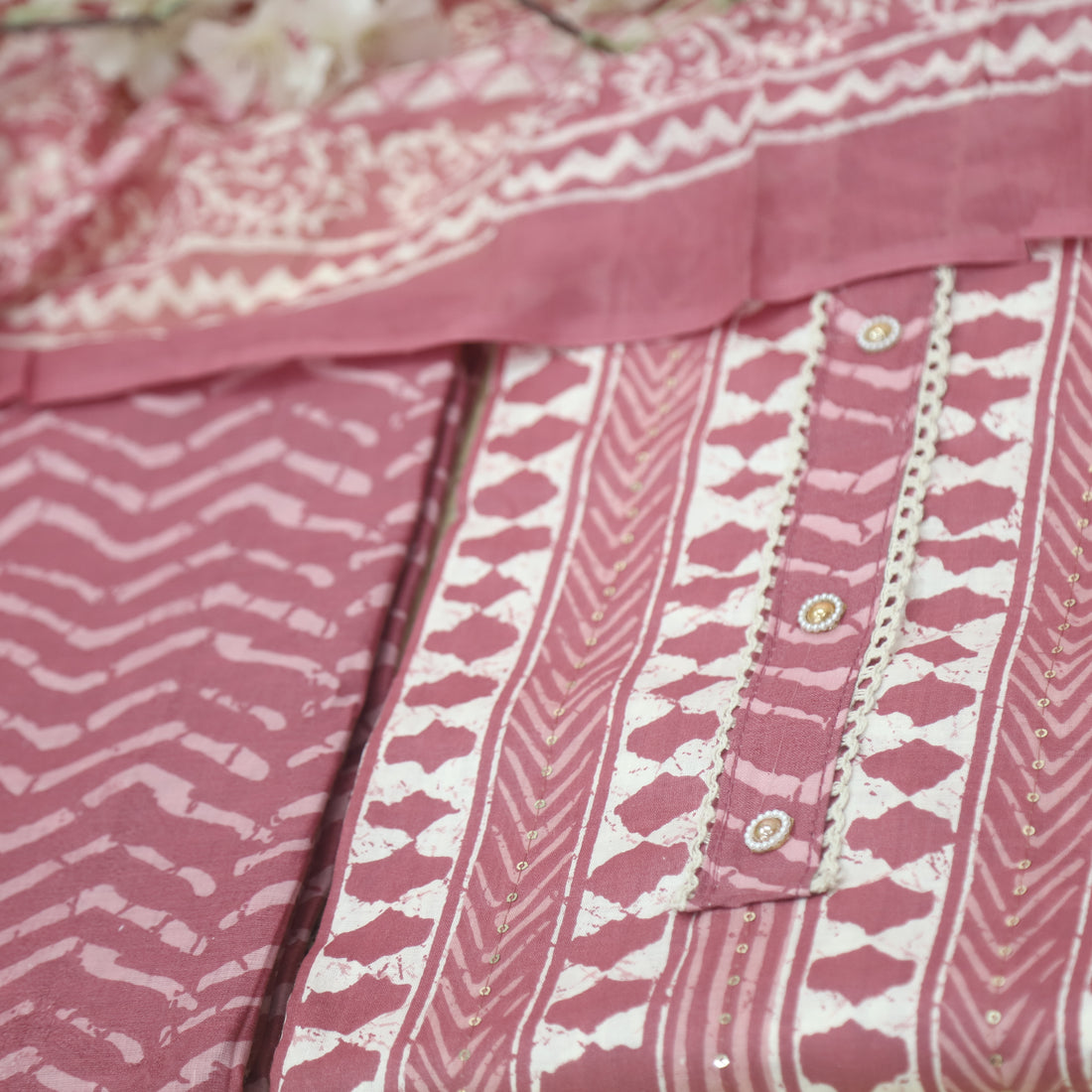 Farheen Mauve Pink All Over Digital Dabu Printed Cotton Suit Set