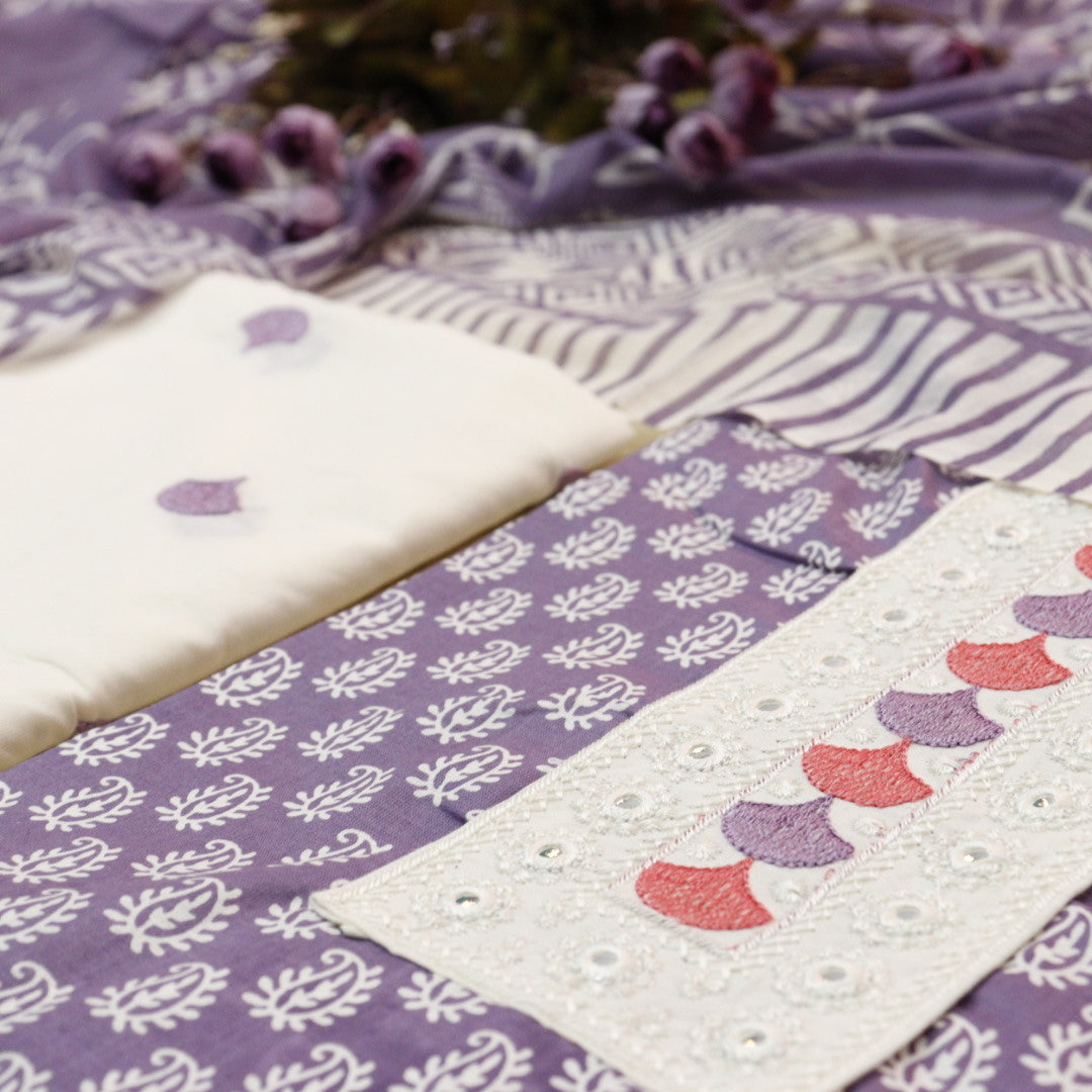 Farhana Heather Lavender Lace Patch Neck in Printed Cotton Suit Set